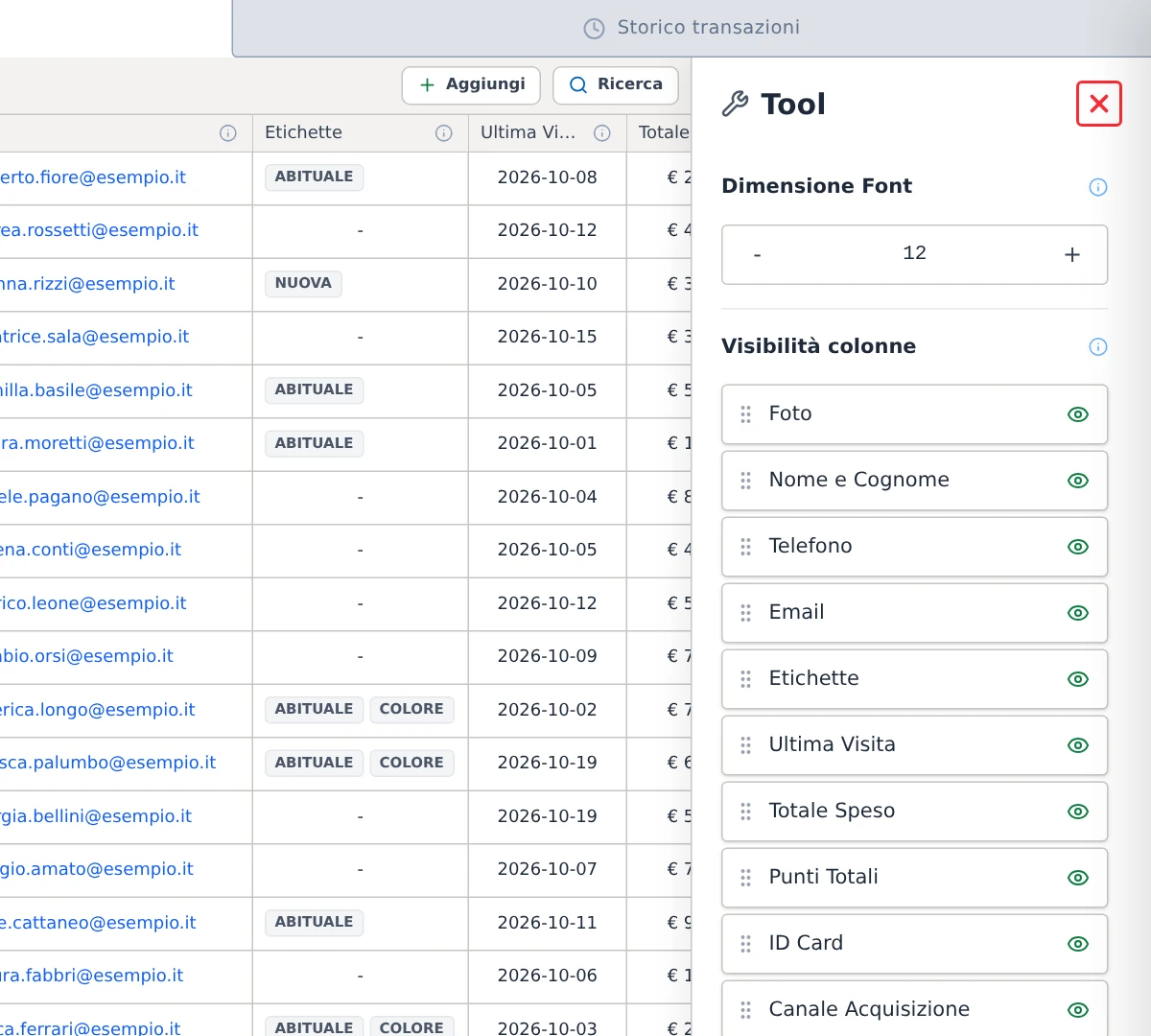 L’elenco clienti con il pannello Tool aperto per scegliere e ordinare le colonne.